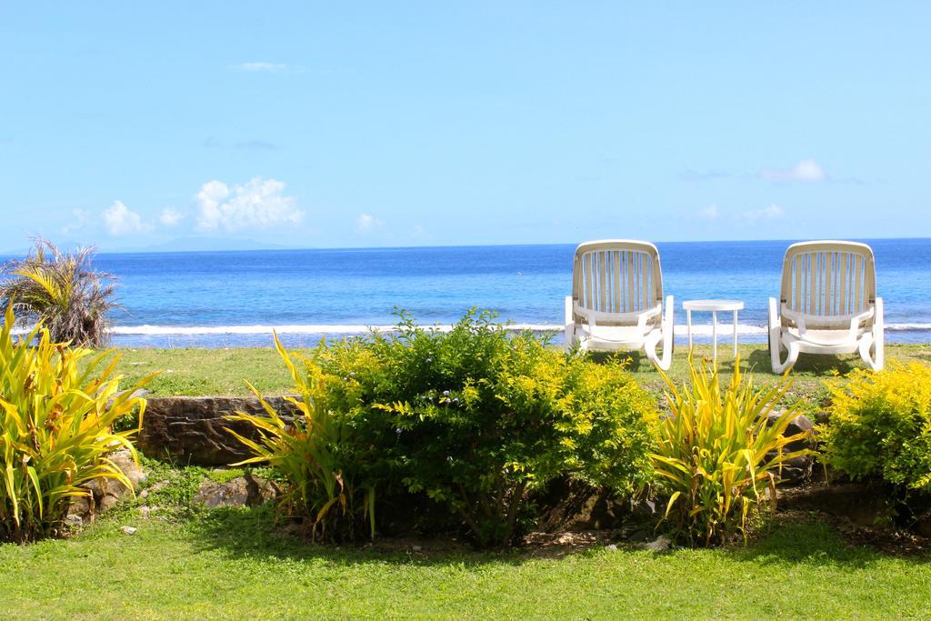 Pension Fare Maeva Huahine Exteriör bild